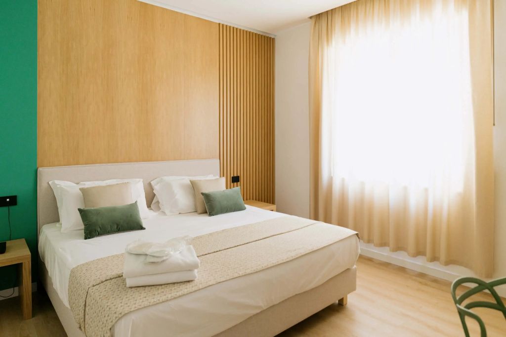 Double Junior Suite (full double bed)
