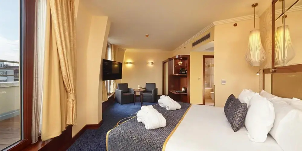 Junior Suite