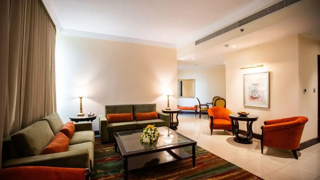 City Seasons Suites - Chambres