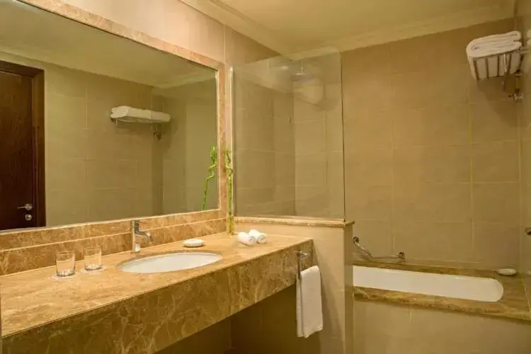 JAZ Miramar Al Aqah - Chambres