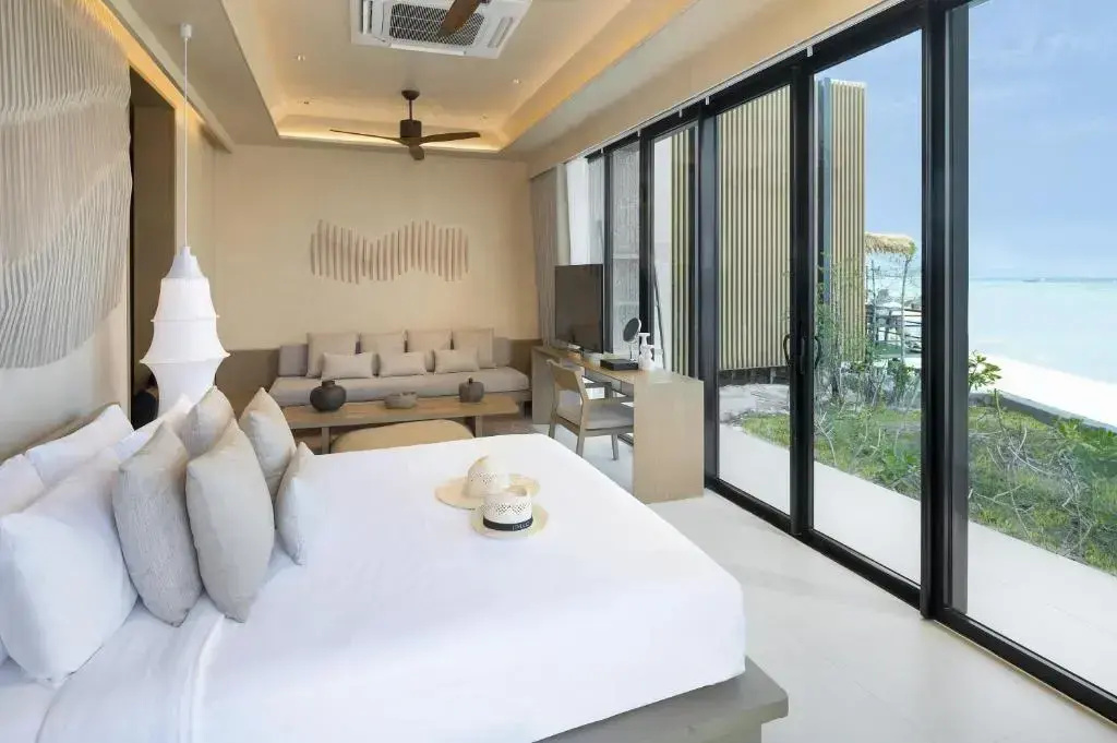 Panoramic Suite with sea view