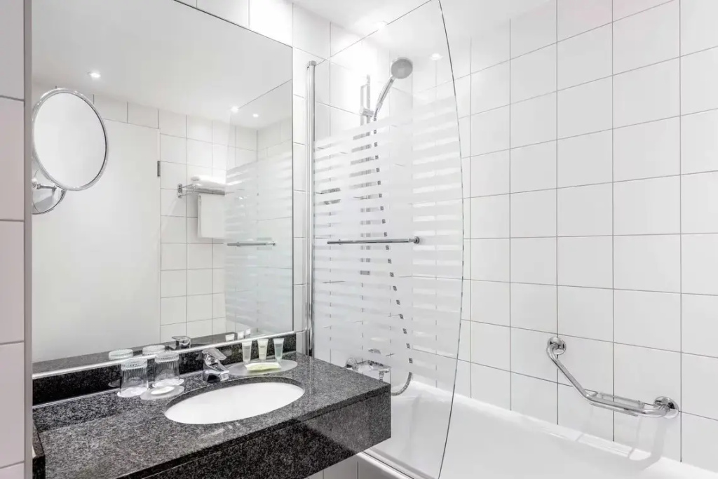 Courtyard by Marriott Munich City Center - Chambres