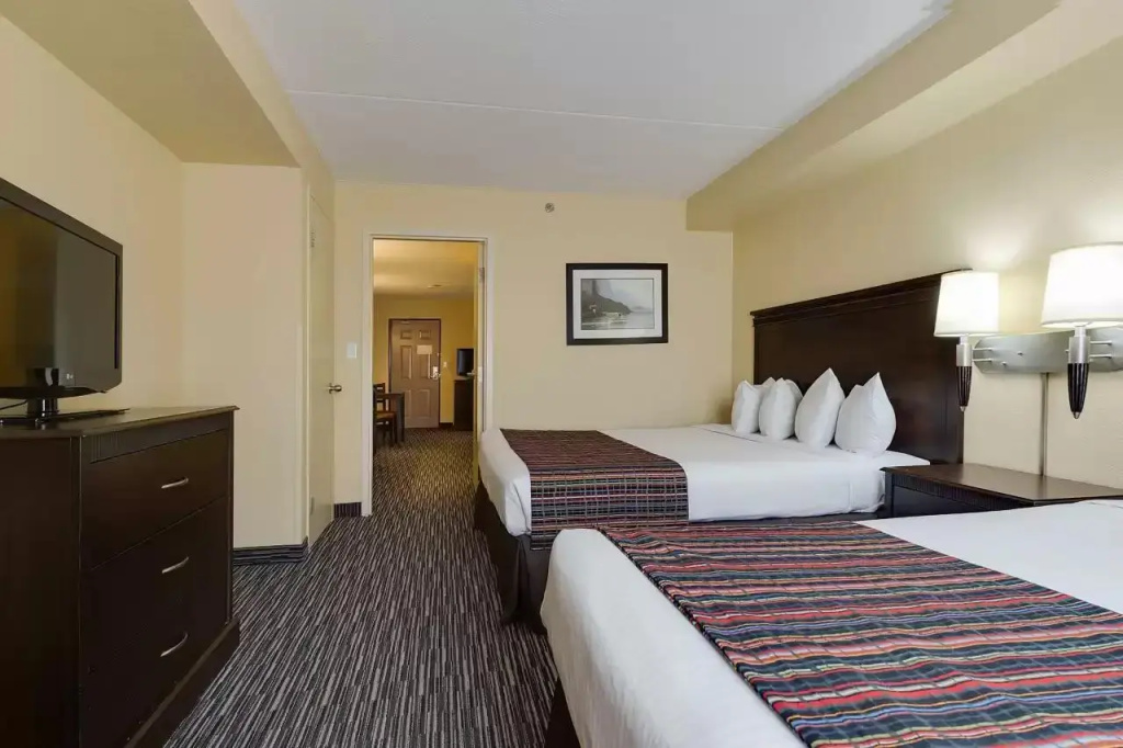 Country Inn & Suites by Radisson, Niagara Falls, ON - Chambres
