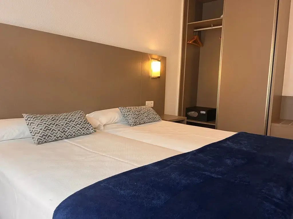 Terrace room