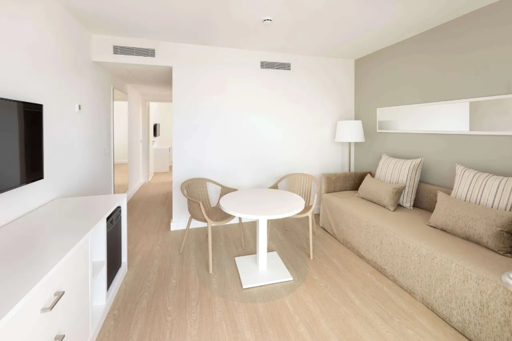 Terrace Double Junior Suite (twin beds)