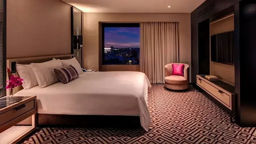 Star Double Suite with harbour view (full double bed)
