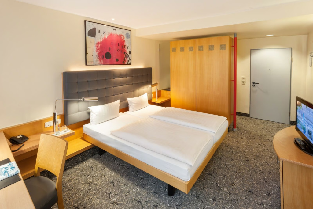 Economy Double room (twin beds)