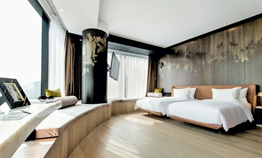 Double Suite (twin beds)