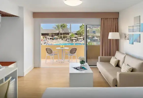 Arena Suite Hotel - Adults Only - Chambres