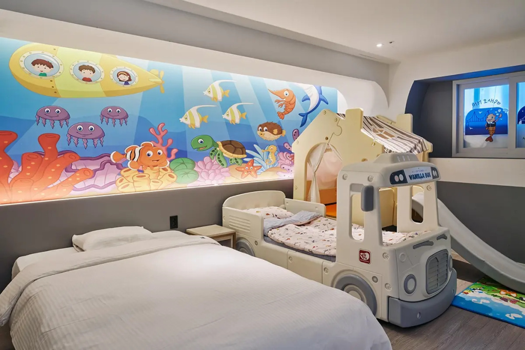 Kids room