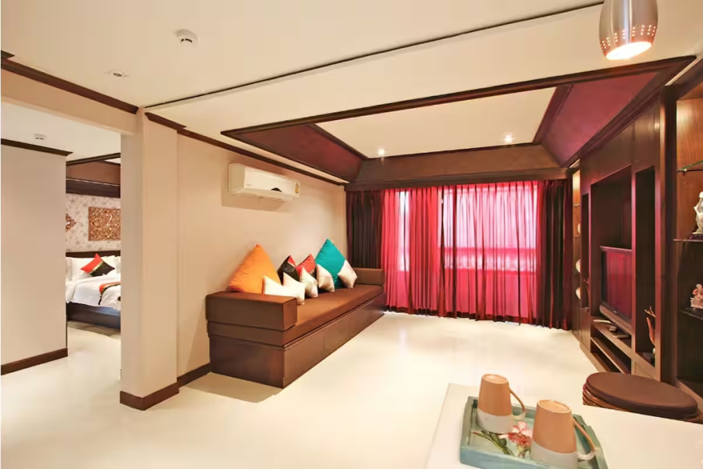 Rayaburi Hotel Patong - Chambres