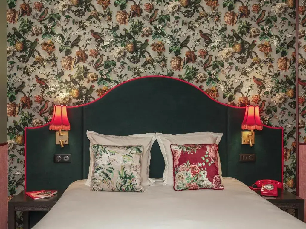 Pretty Double room (full double bed)