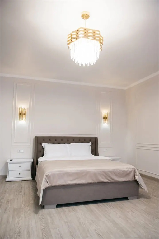 Suite with view