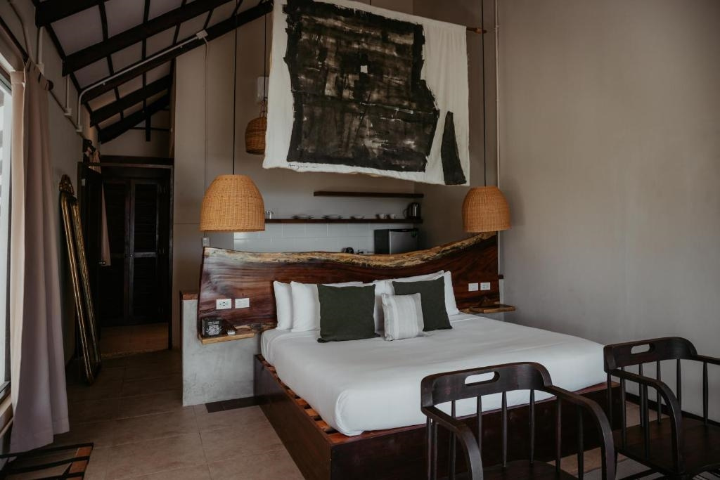 Double Loft with ocean view (full double bed)