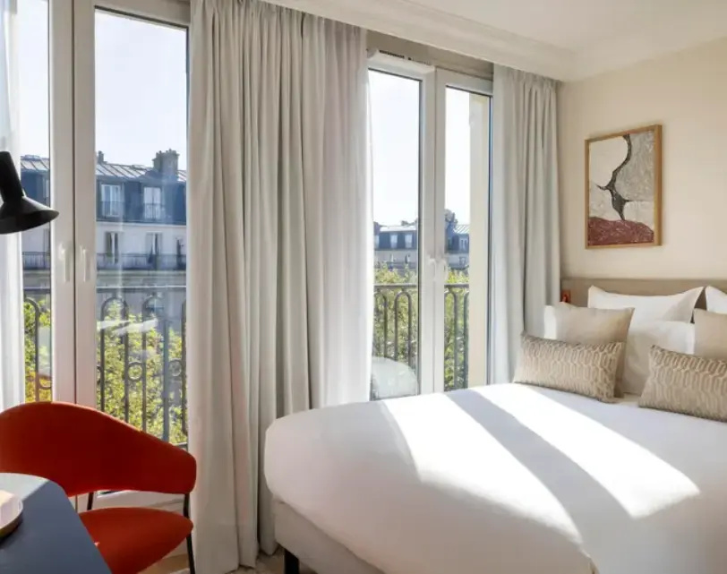 The Cocoon Comfort Double room with street view (full double bed)