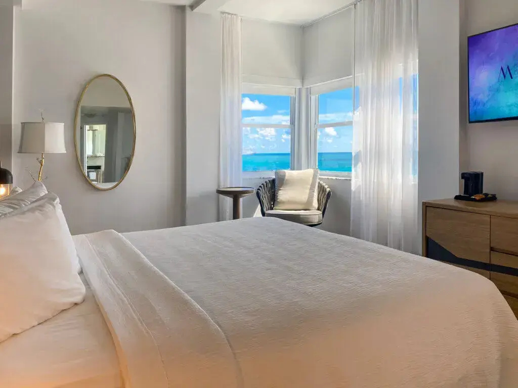 Marseilles Beachfront Hotel - Chambres