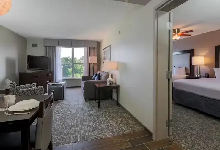 Homewood Suites Southwind - Hacks Cross - Chambres