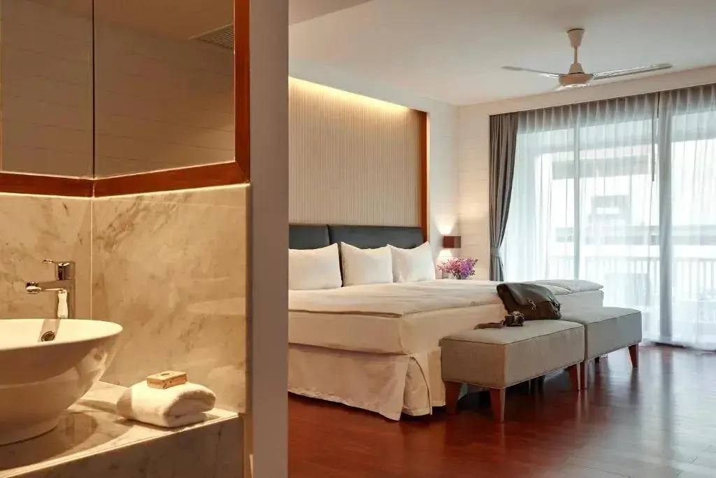 Мини люкс с балконом в Loligo Resort Hua Hin