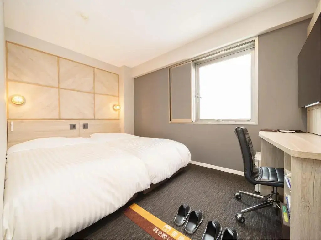 Double room (twin beds)