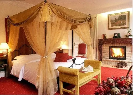 Chateau des Comtes de Challes - Chambres