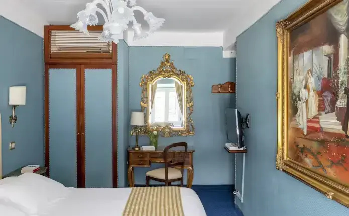 Family Suite with balcony