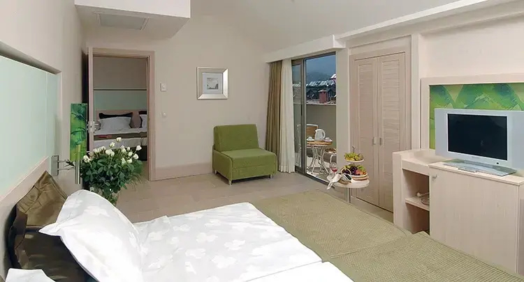 Ambassador Plaza Hotel - Chambres