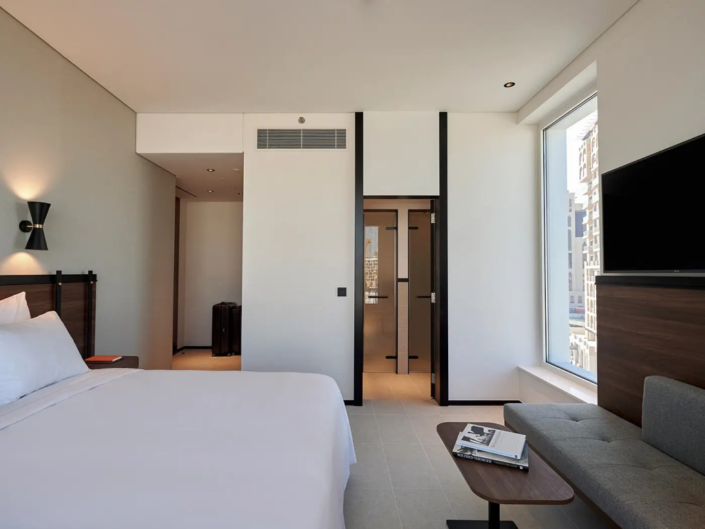 Plus+ Double room (full double bed)