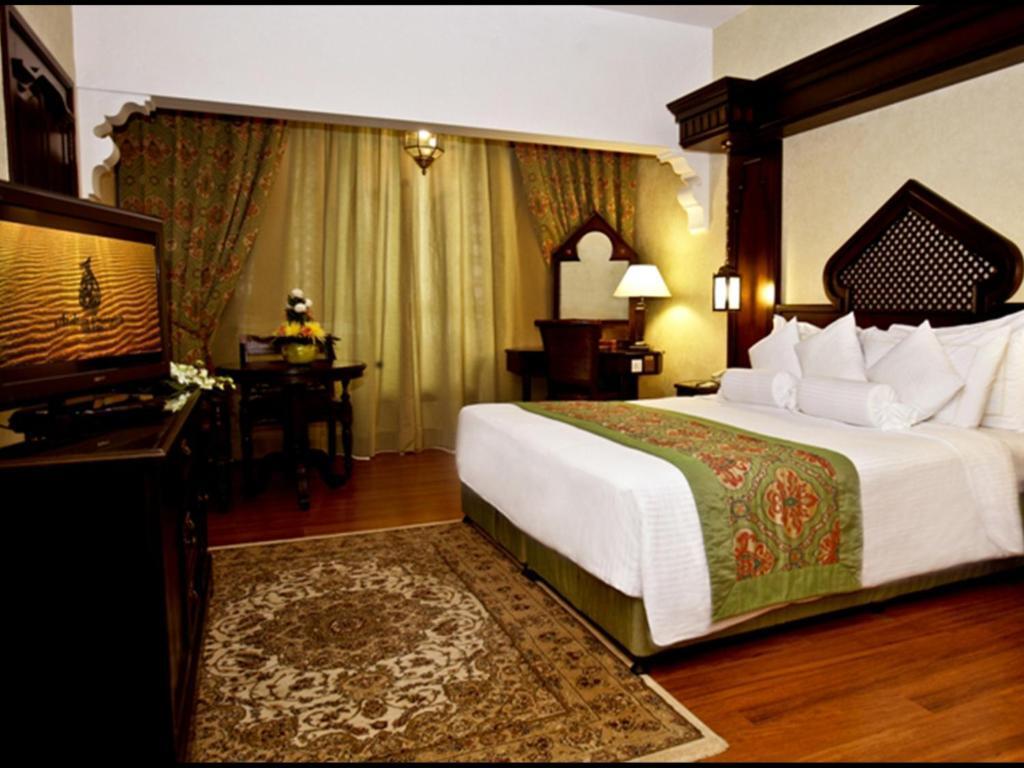 Arabian Courtyard Hotel & Spa