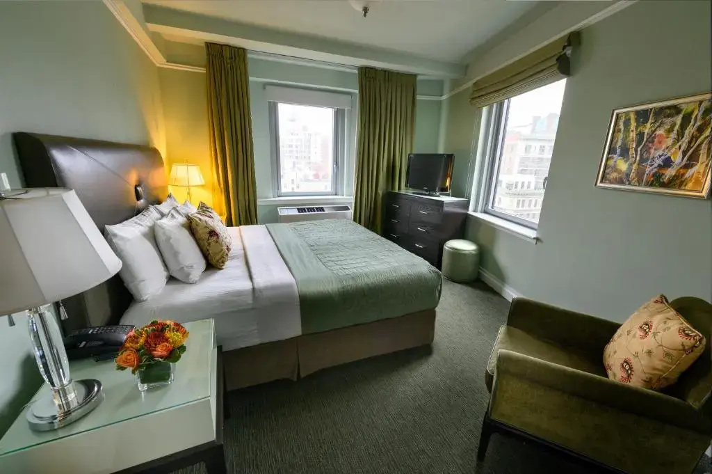 2 Bedrooms Suite