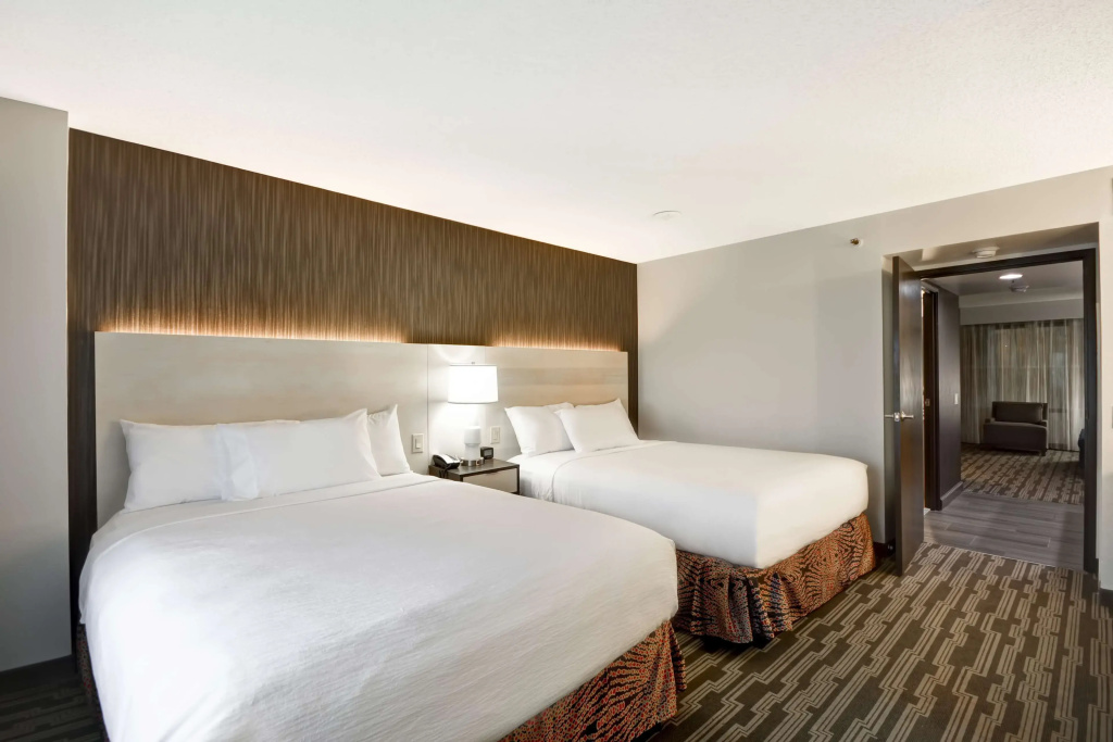 Embassy Suites by Hilton Charlotte - Chambres