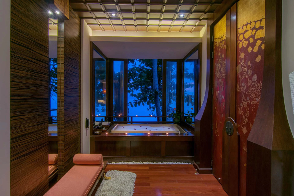 Двухместная вилла Grand двуспальная кровать в Marina Phuket Resort
