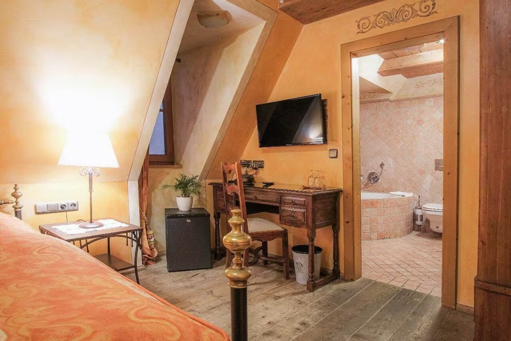 Hotel Gotisches Haus - Chambres