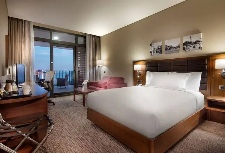 Hilton Garden Inn Izmir Bayrakli - Chambres
