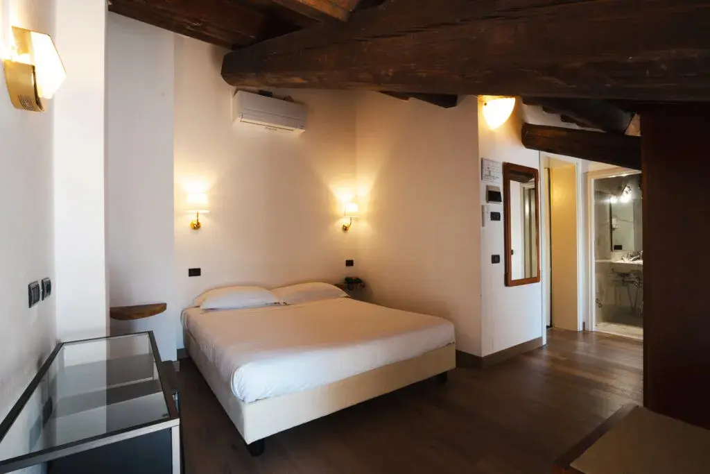 Rechigi Park Hotel - Chambres