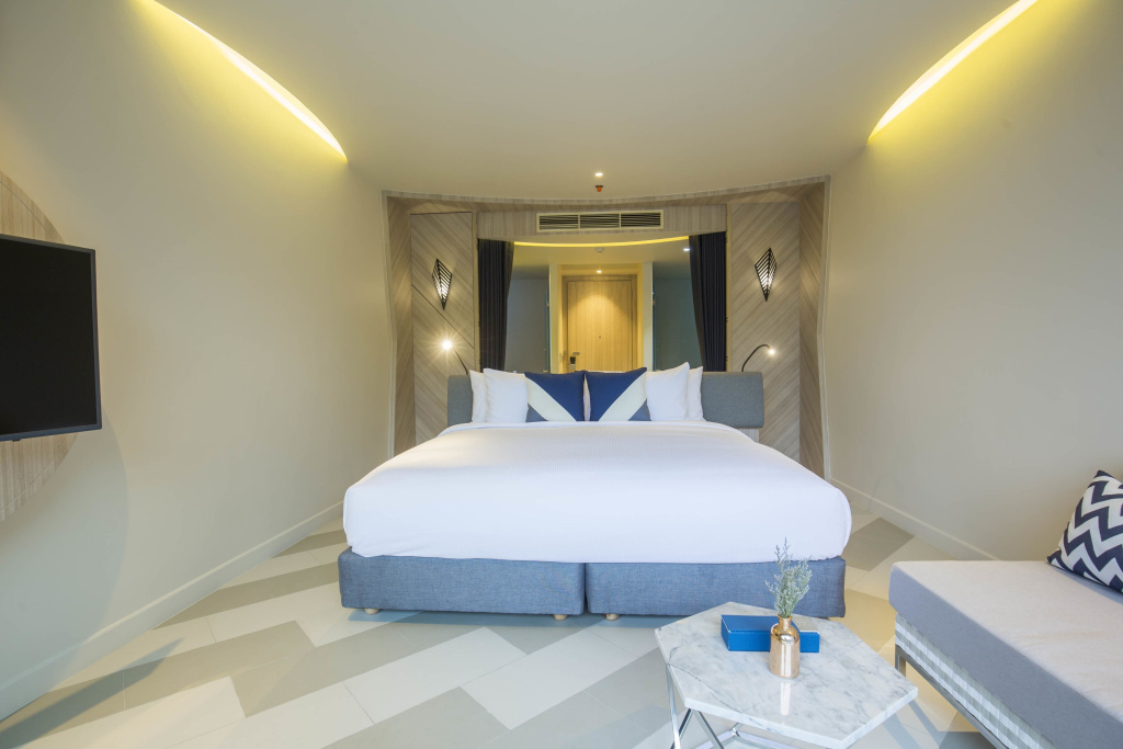 SIS Jacuzzi Pool Double room (full double bed)