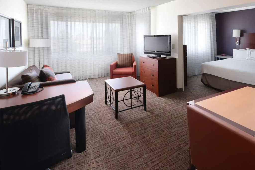 Hawthorn Suites by Wyndham Dallas Park Central - Chambres