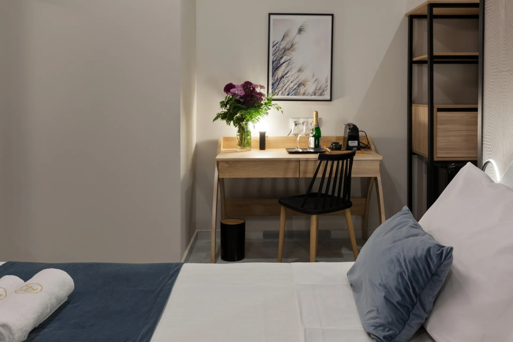 Comfort Double room (full double bed) (bed type is subject to availability)