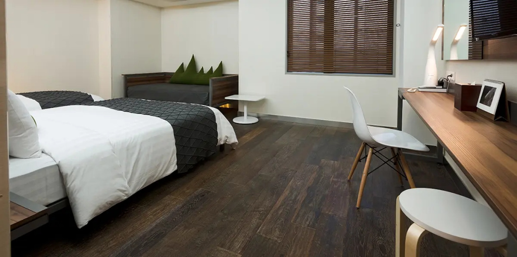 Metro Hotel - Chambres