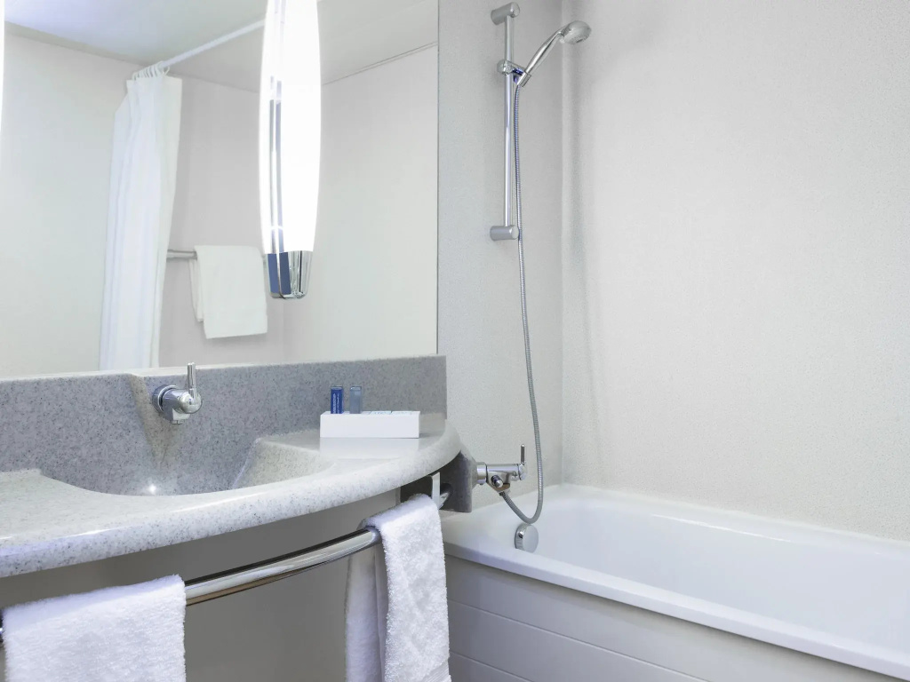 Novotel Rouen Sud Zenith Parc Expo - Chambres