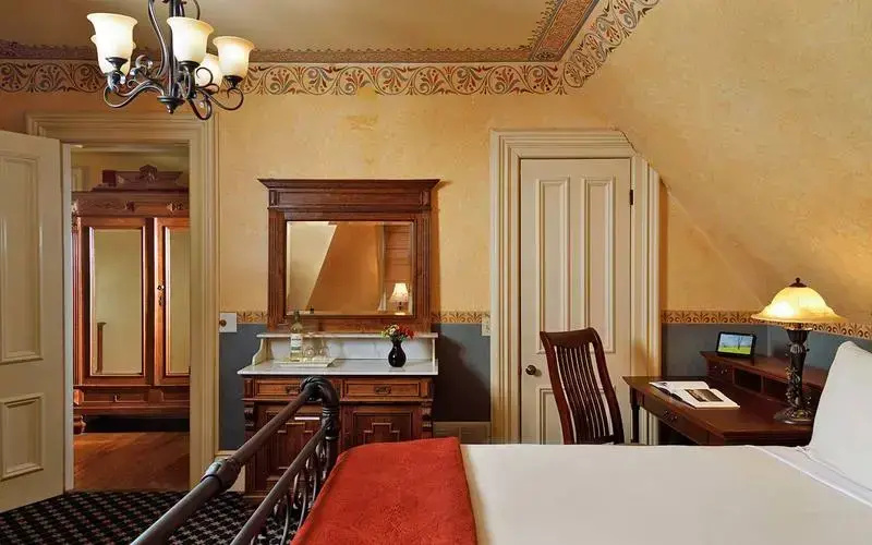 The Kalamazoo House Downtown Hotel & Suites - Chambres