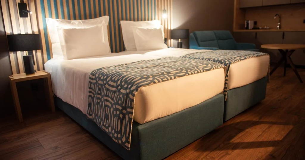 Superior Double room (full double bed)
