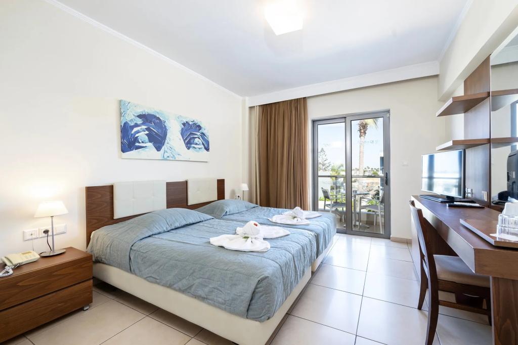Promo Satellite Area (annex) Double room (full double bed)