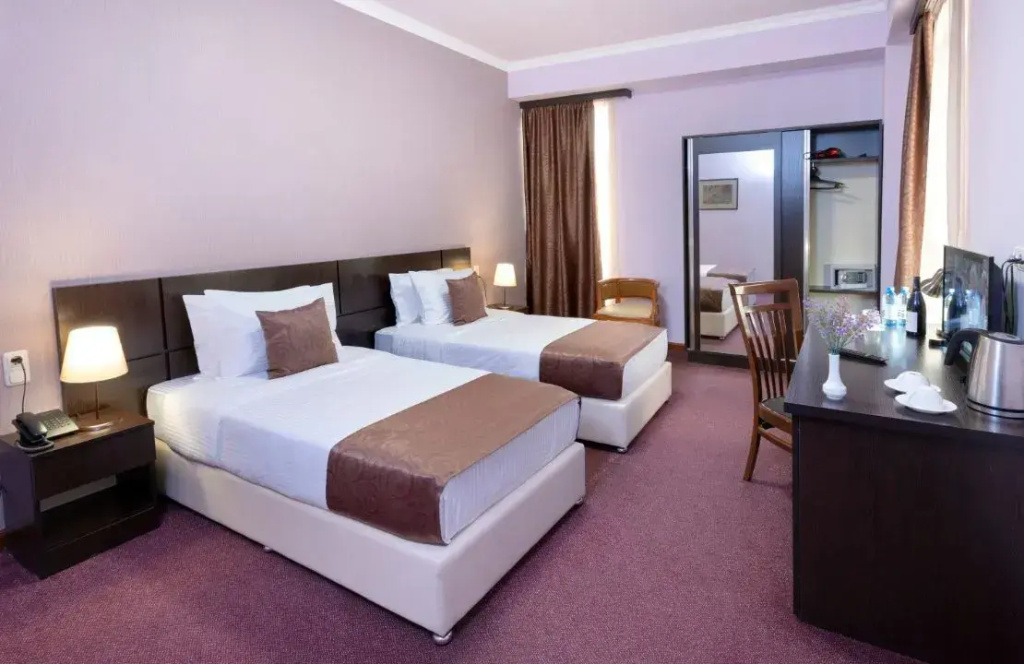 Double Suite twin beds