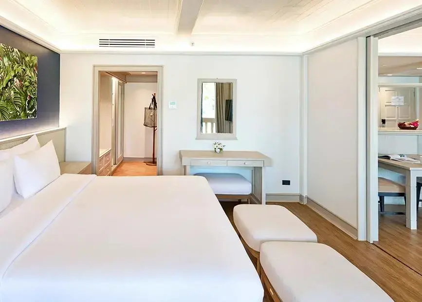 Beyond Kata Room Type - Seaview suite