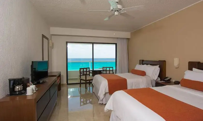 Deluxe Double room with sea view (full double bed)