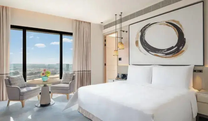 Premier Double room Marina City View (full double bed)