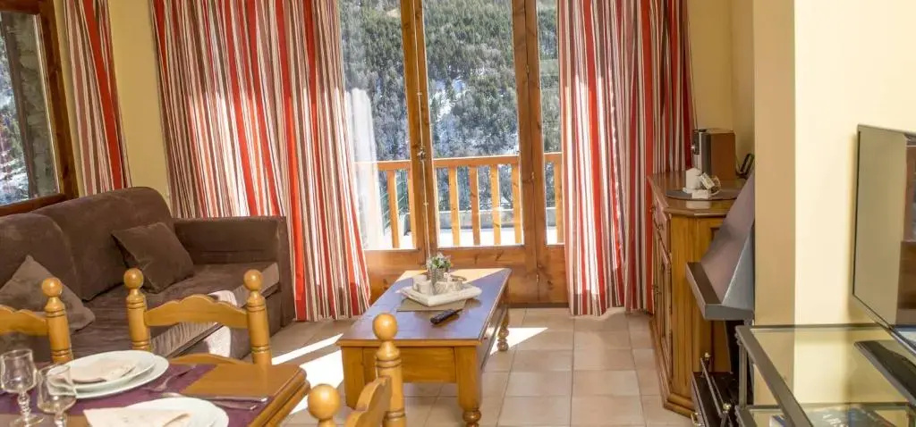 Apartamentos Ona Dorada el Tarter - Chambres
