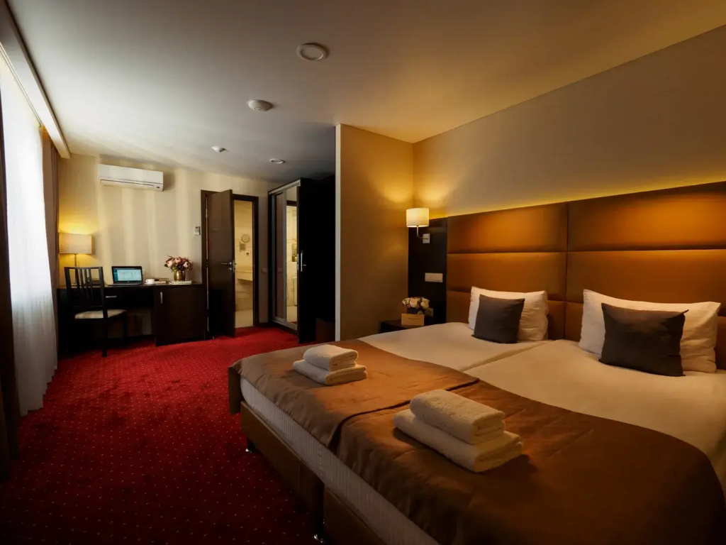 Superior Comfort Double room (twin beds)