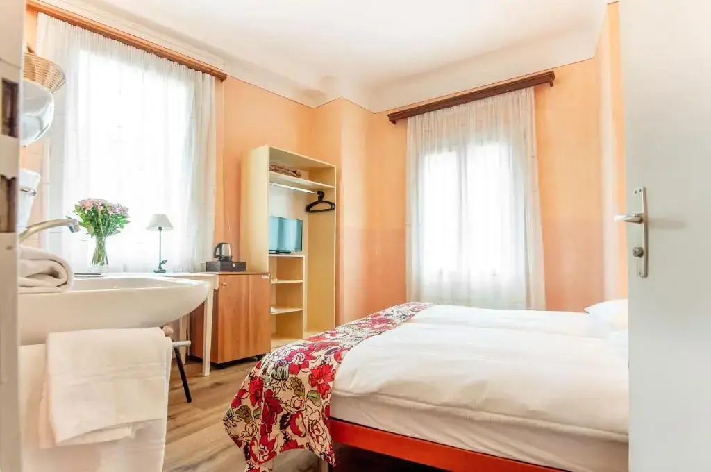 Economy Single room