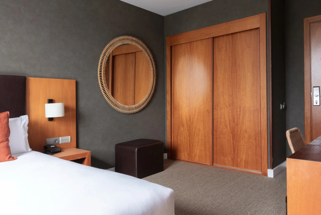 Hotel Acta Sant Just - Chambres